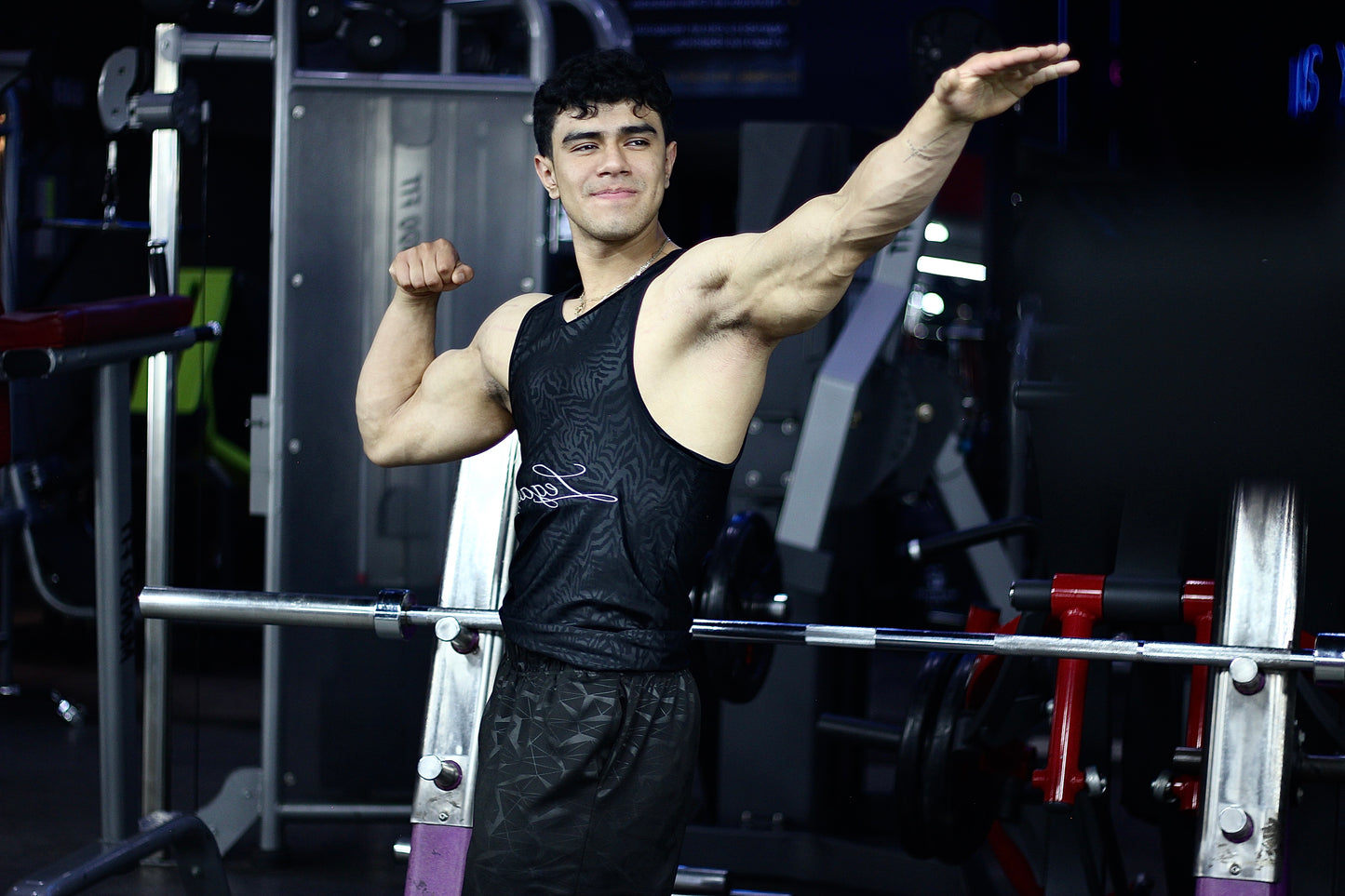 Unreal Tank (Negro)